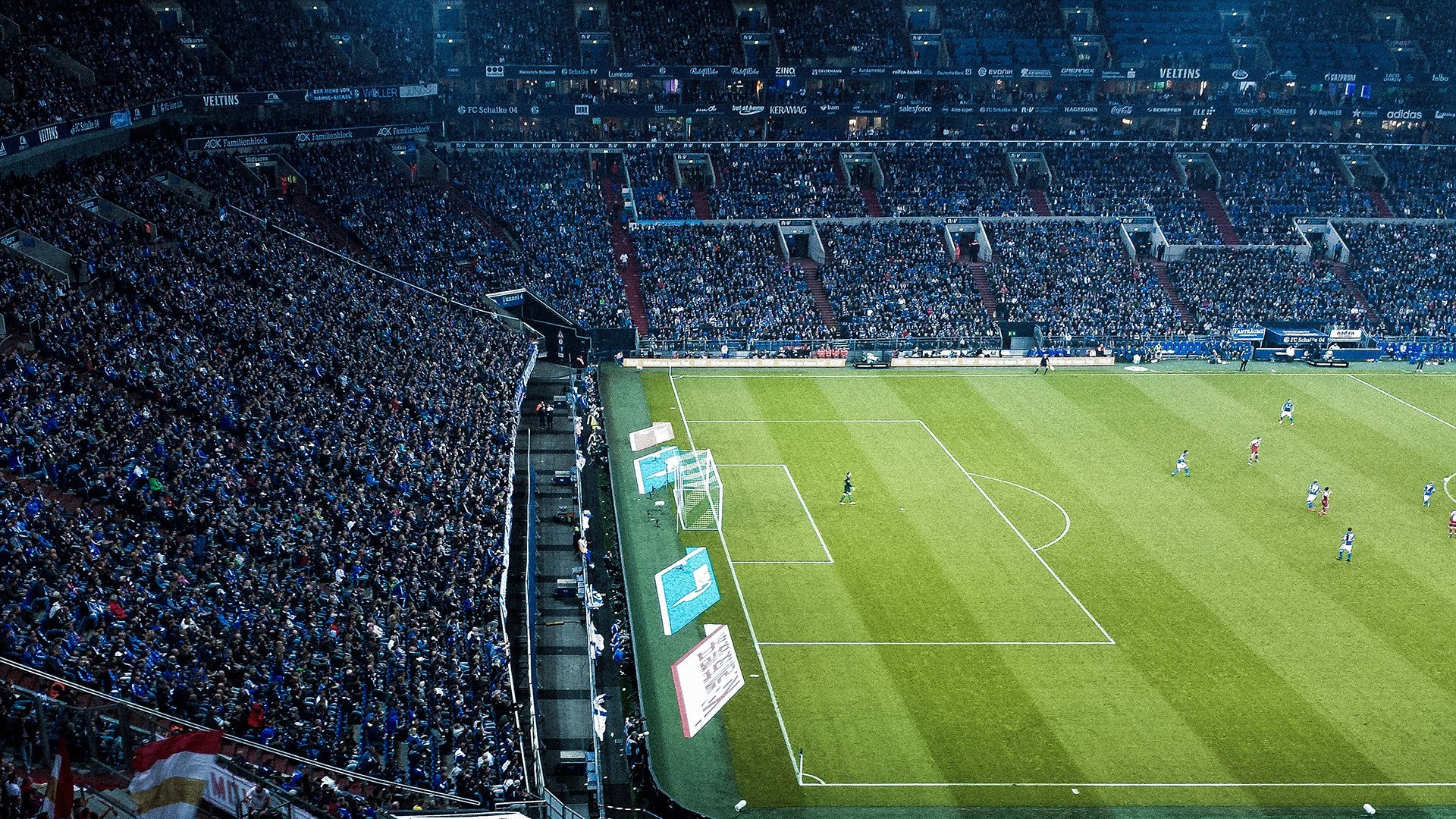 kaiyun体育综合-勒沃库森签下荷兰射手，德甲劲旅加强，勒沃库森球队